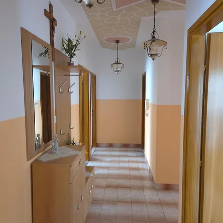 Josip Apartment Kastela