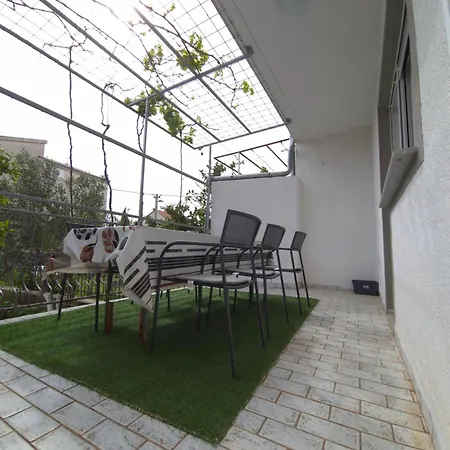 Josip Apartment