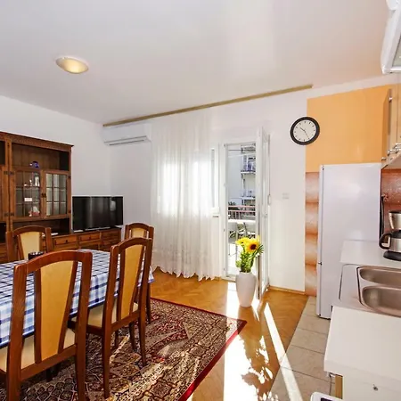 Josip Apartment Kastela